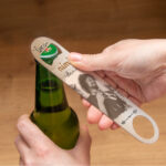 Oma teksti või pildiga pudeliavaja