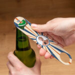 Oma teksti või pildiga pudeliavaja